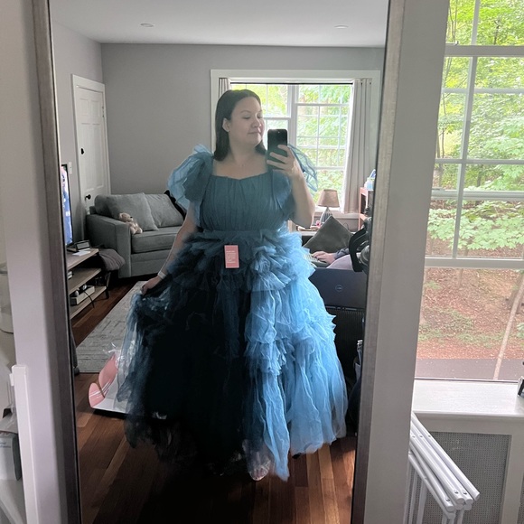 Meet your Posher, Madeline - Picture 9 of 10